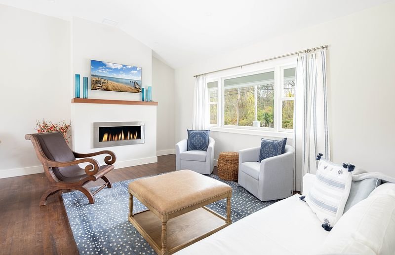 Why a Comfortable Lakeside Escape Can Be Exactly What You Need